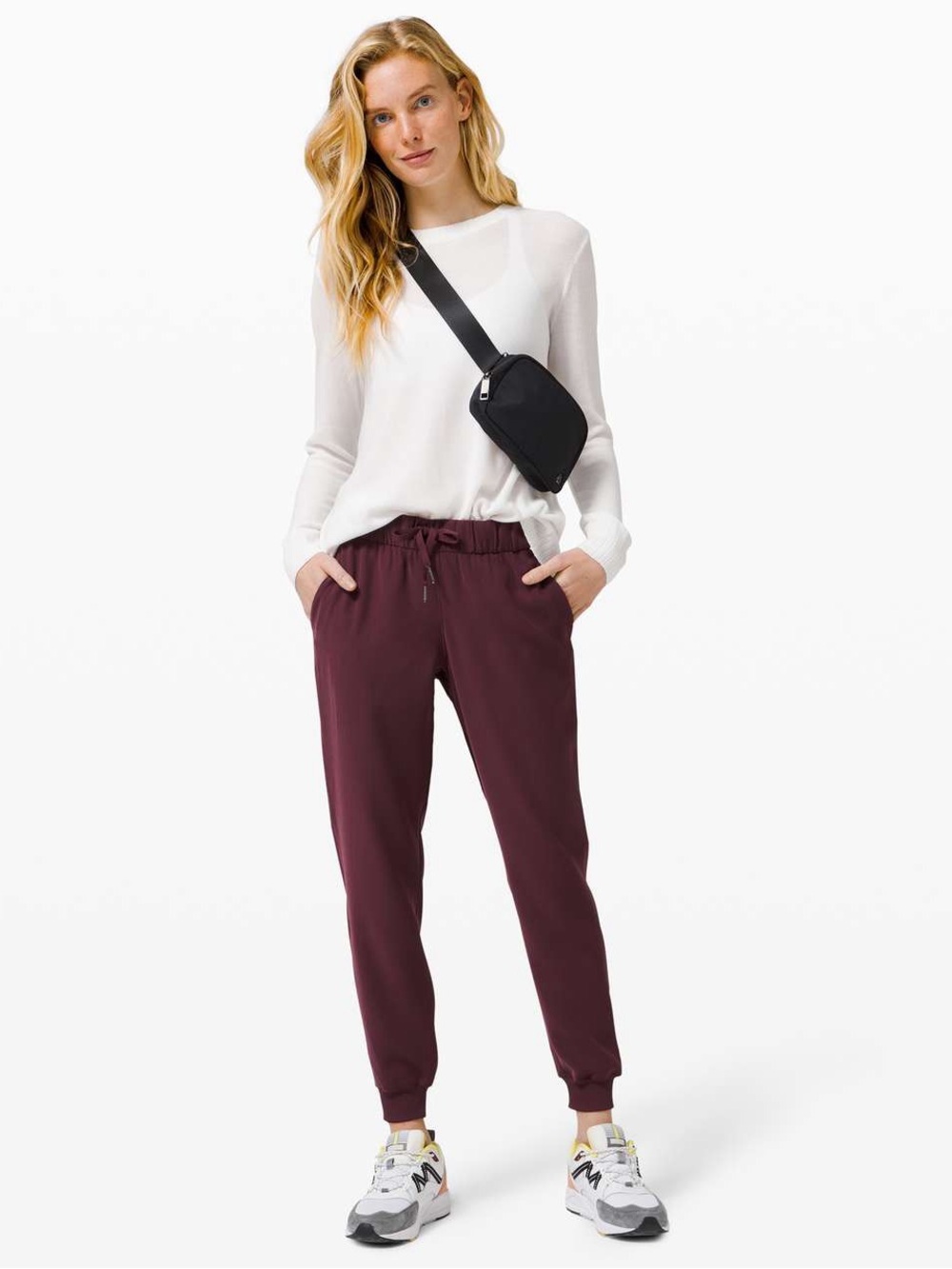 Lululemon On the Fly Jogger